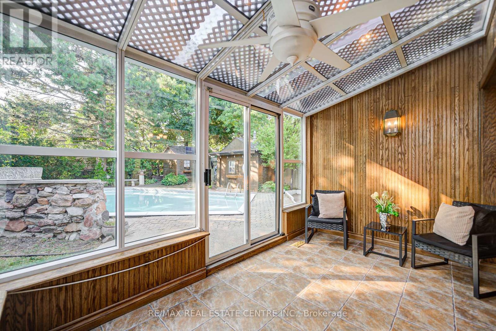 130 Cornwall Road, Brampton, Ontario  L6W 1P3 - Photo 3 - W12484748