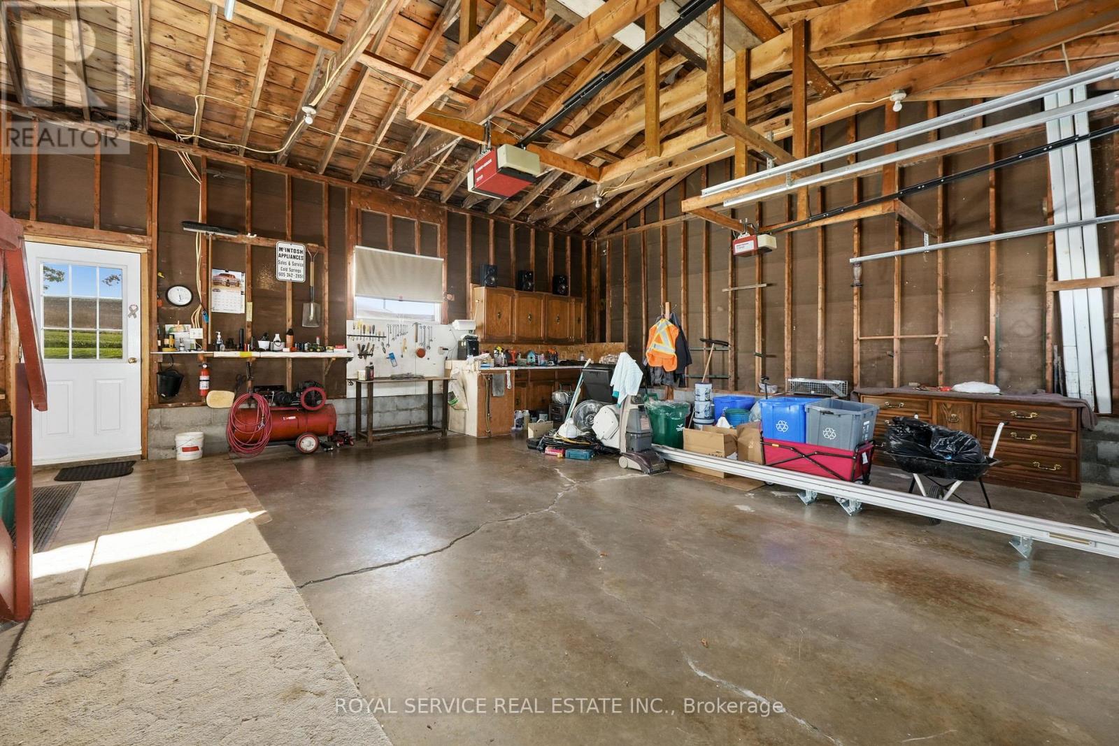 3879 Burnham Street N, Hamilton Township, Ontario  K9A 4J9 - Photo 34 - X12484796