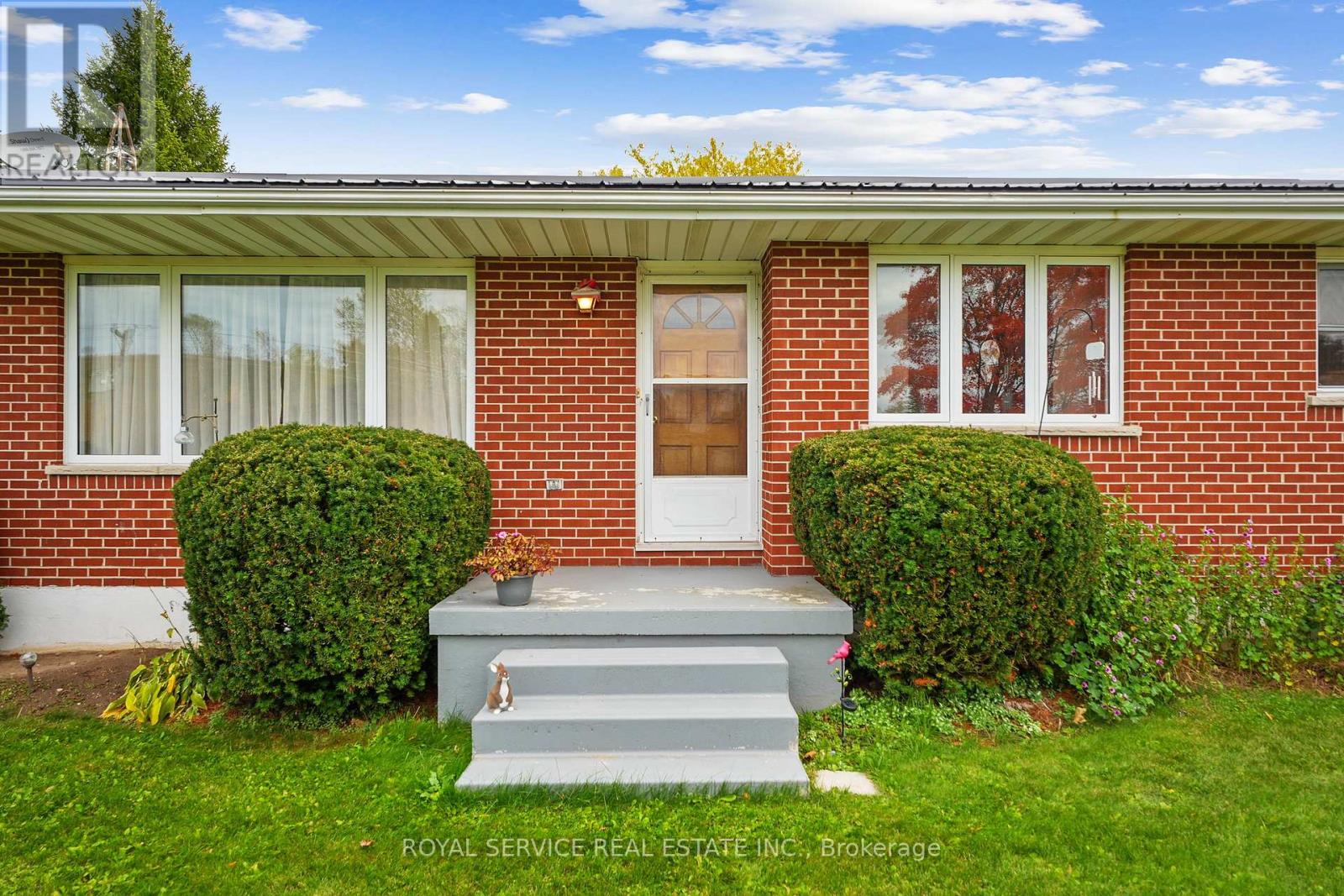 3879 Burnham Street N, Hamilton Township, Ontario  K9A 4J9 - Photo 8 - X12484796