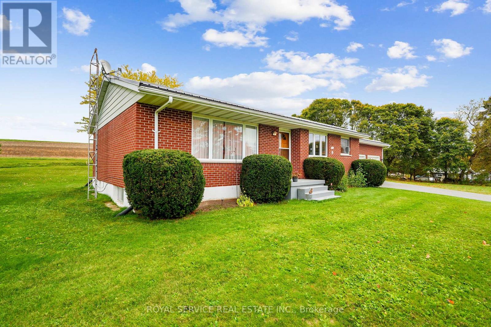 3879 Burnham Street N, Hamilton Township, Ontario  K9A 4J9 - Photo 9 - X12484796