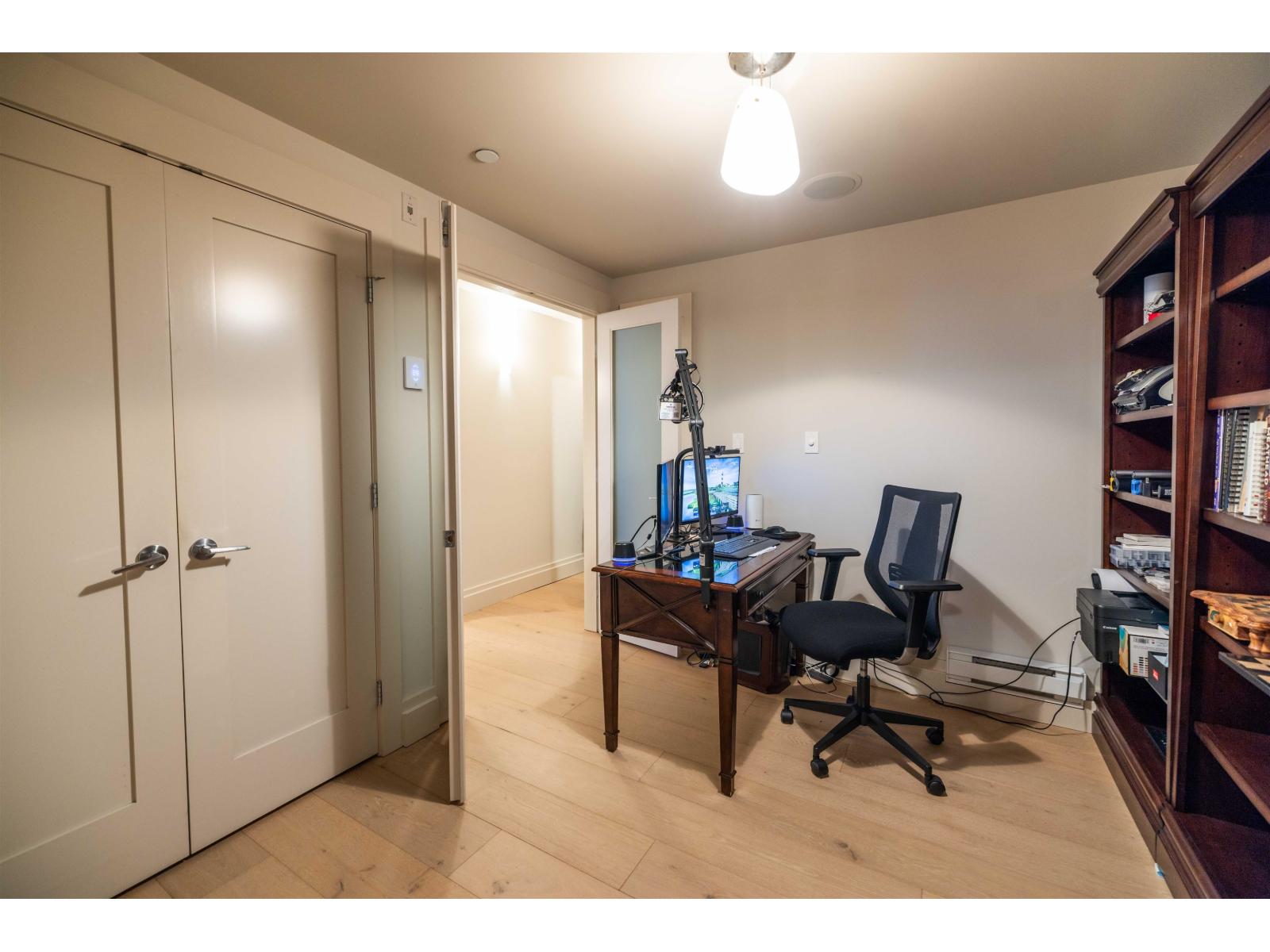 101 15097 Marine Drive, White Rock, British Columbia  V4B 1C5 - Photo 27 - R3035083