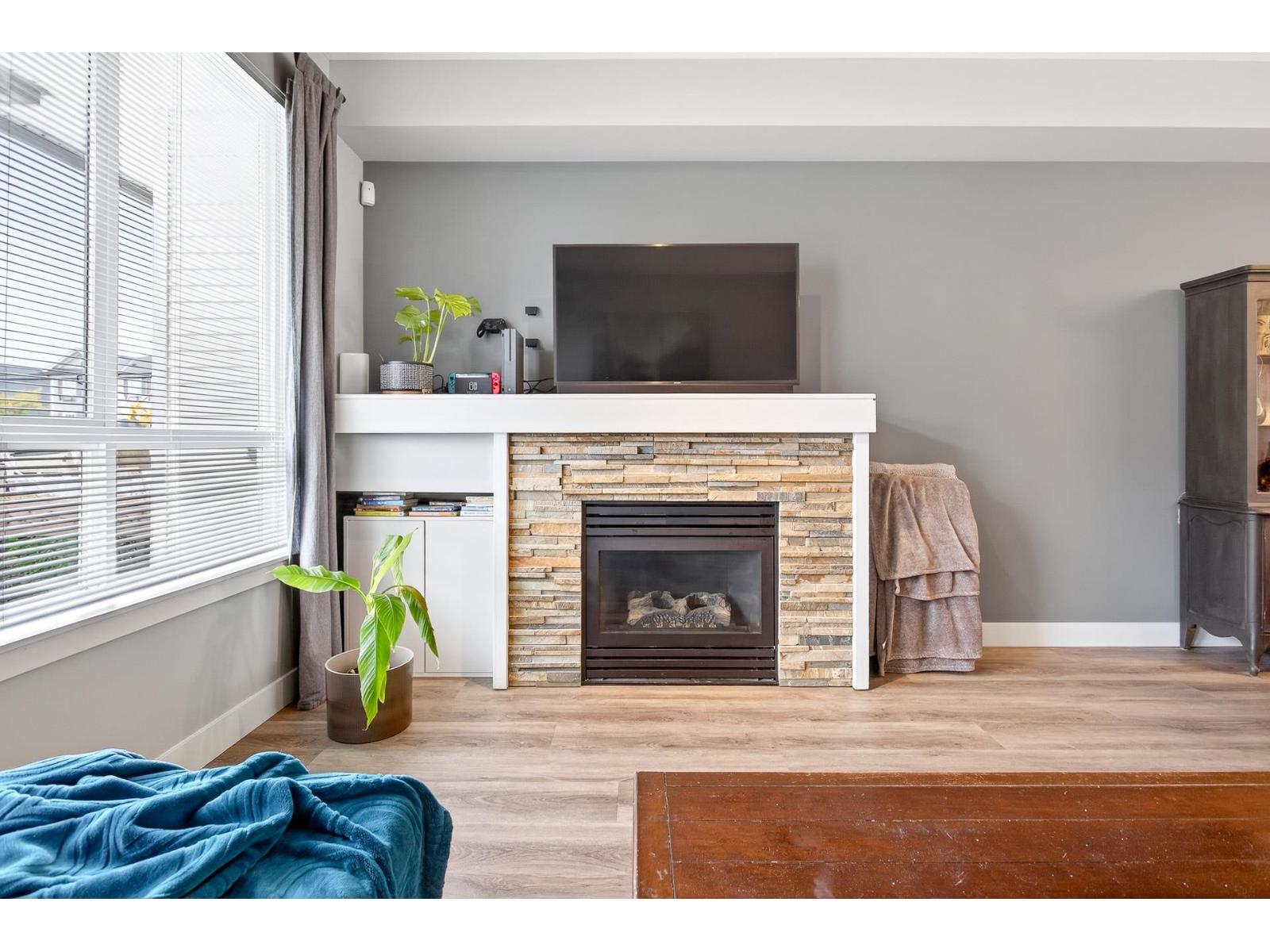 12 7155 189 Street, Surrey, British Columbia  V4N 5S8 - Photo 3 - R3062103