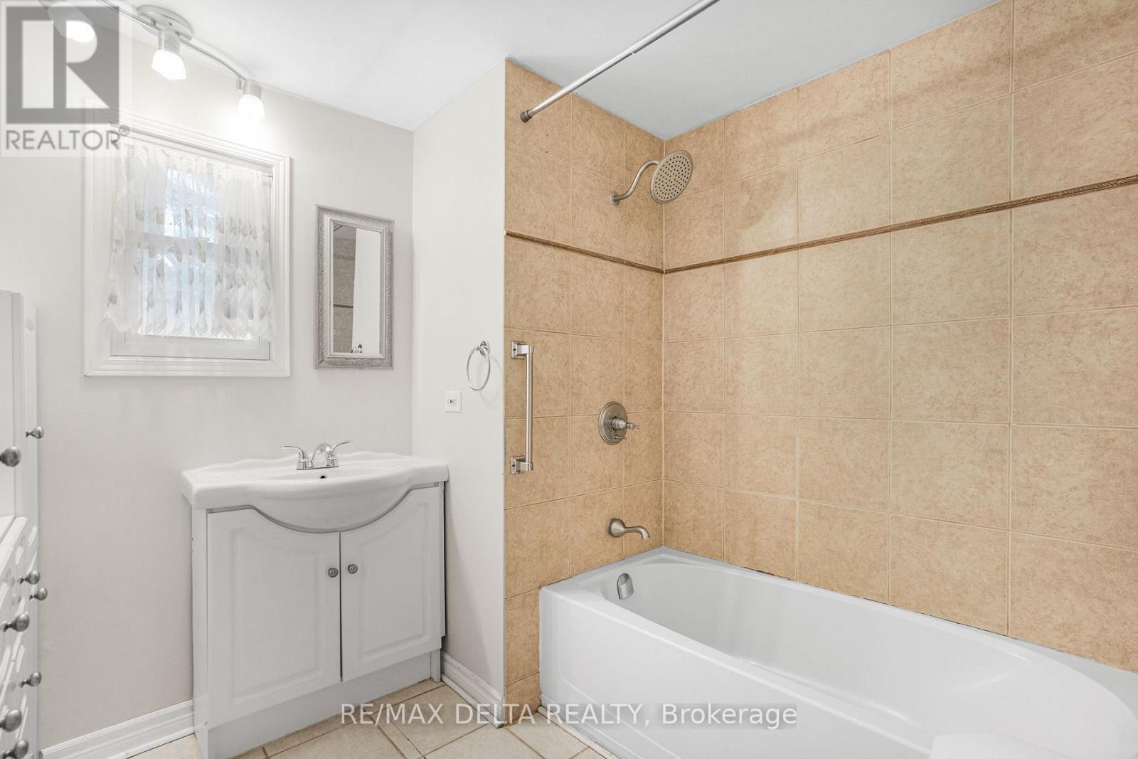 417 - 8250 County Road 17 Road, Clarence-Rockland, Ontario  K4K 1K7 - Photo 26 - X12484777
