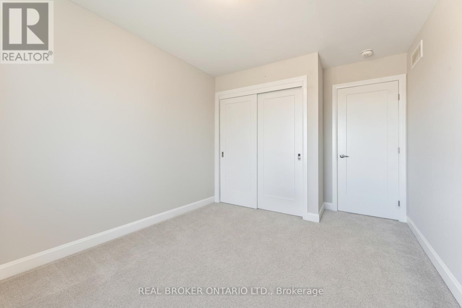 675 Taliesin Crescent, Ottawa, Ontario  K2S 2W5 - Photo 39 - X12484780