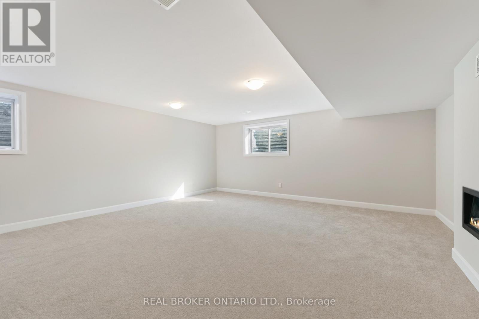 675 Taliesin Crescent, Ottawa, Ontario  K2S 2W5 - Photo 44 - X12484780