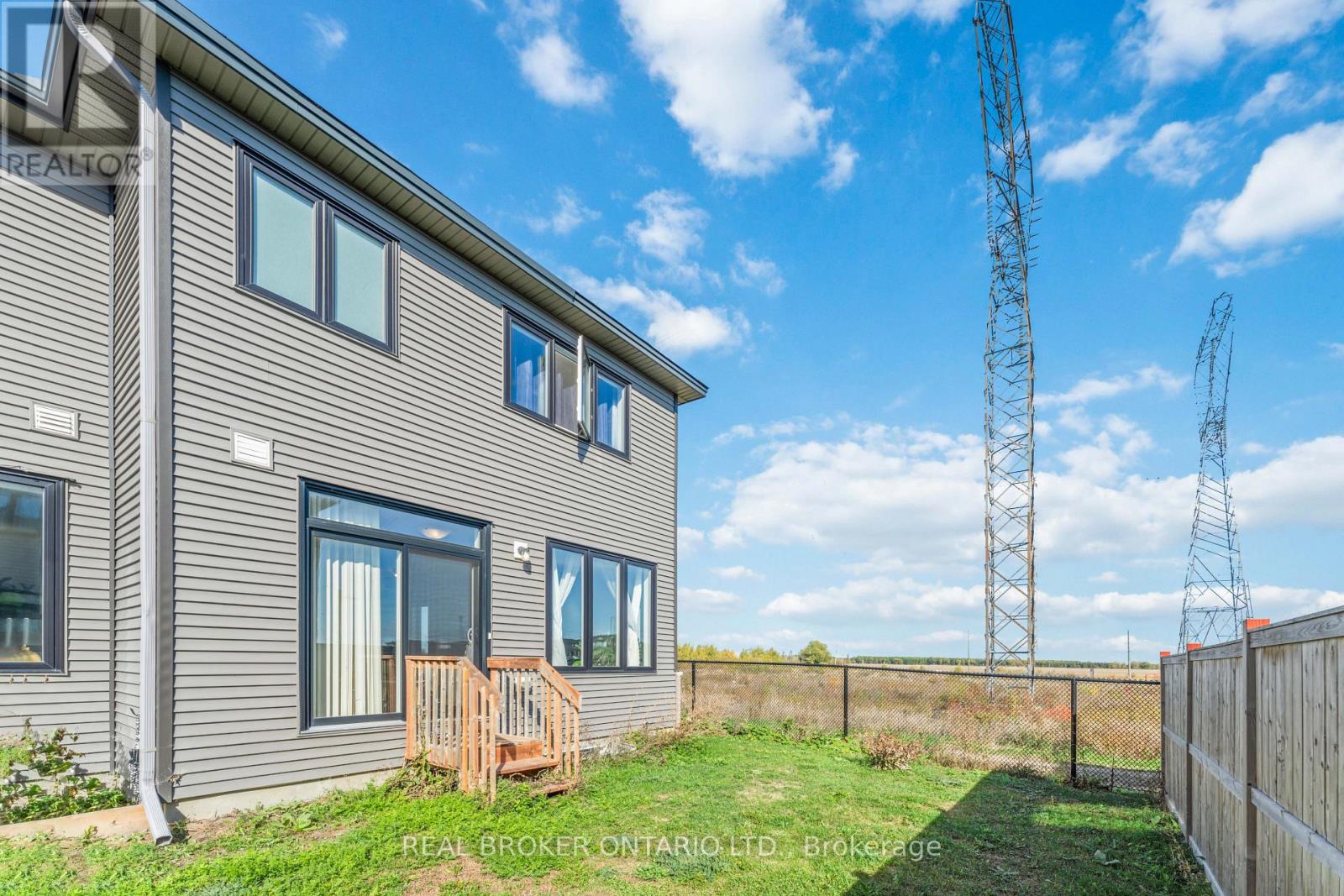675 Taliesin Crescent, Ottawa, Ontario  K2S 2W5 - Photo 49 - X12484780