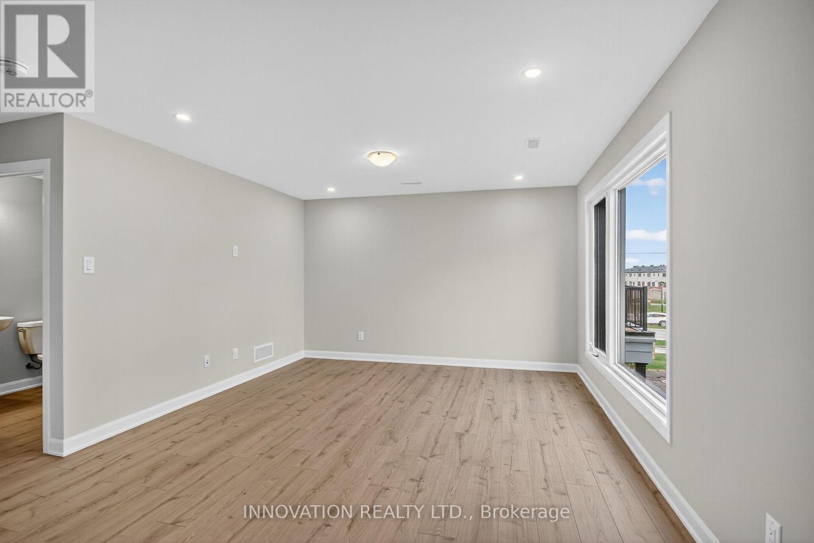 1405 Creekway Private, Ottawa, Ontario  K2T 0R8 - Photo 19 - X12484789