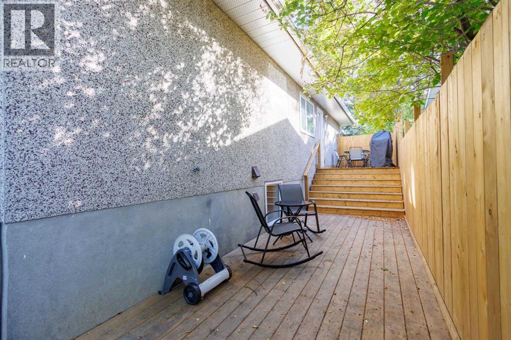 83 Brazeau Crescent Sw, Calgary, Alberta  T2W 0Z2 - Photo 36 - A2259765