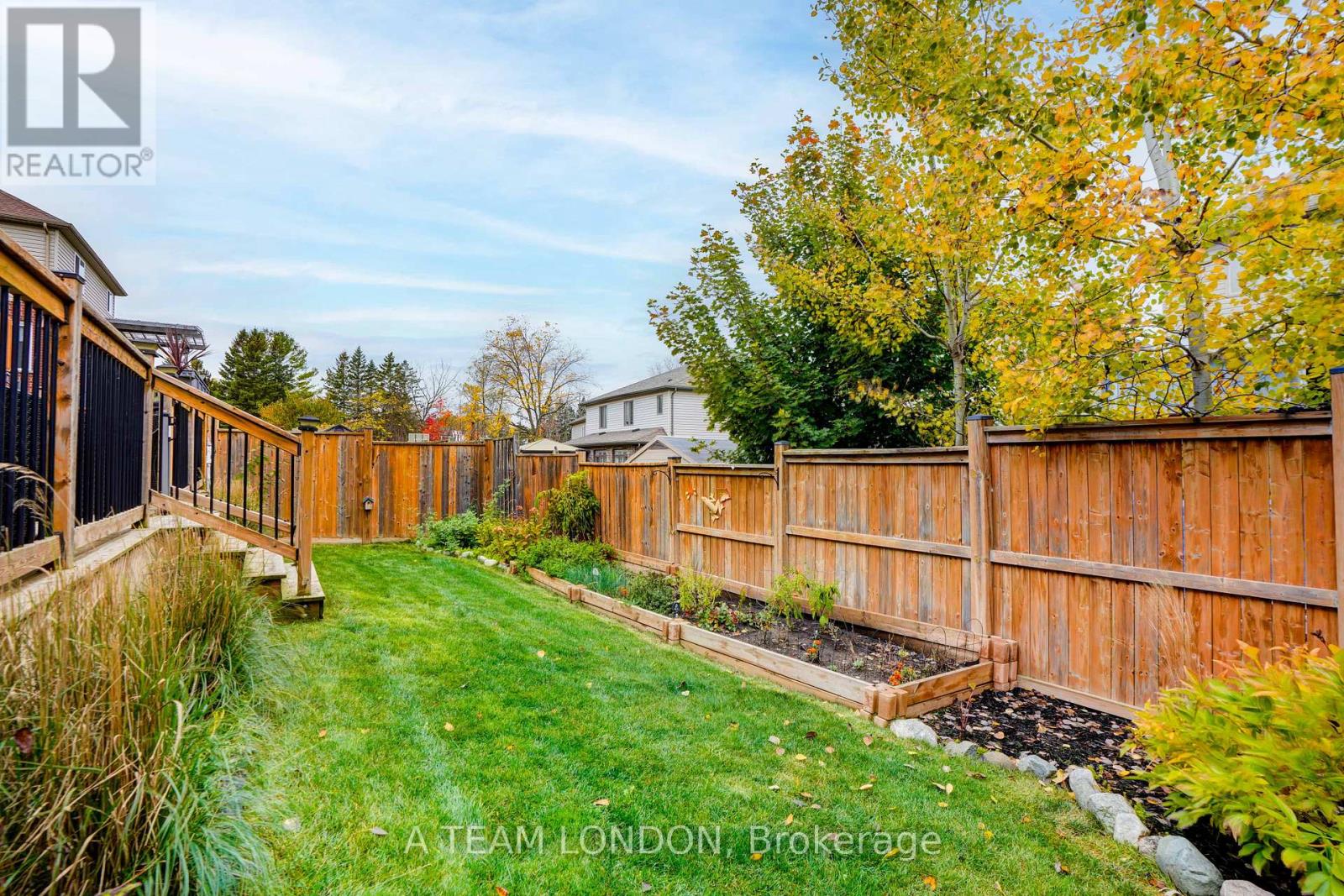 2479 Seven Oaks Ridge, London South, Ontario  N6M 1G5 - Photo 43 - X12484701
