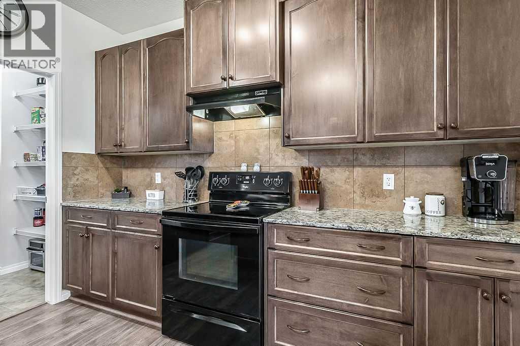 111 Drake Landing Loop, Okotoks, Alberta  T1S 0H4 - Photo 8 - A2264240