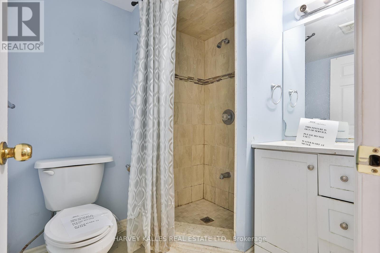 24 Upshall Drive, Brampton (Vales Of Castlemore), Ontario  L6P 1E1 - Photo 35 - W12482178