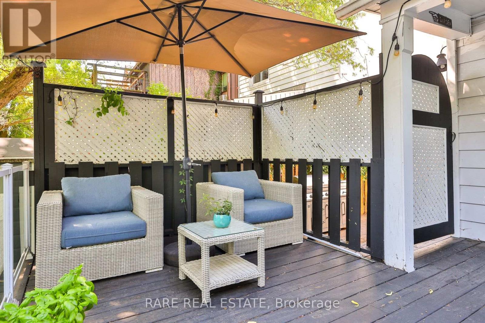 965 Logan Avenue, Toronto, Ontario  M4K 3E6 - Photo 35 - E12484770