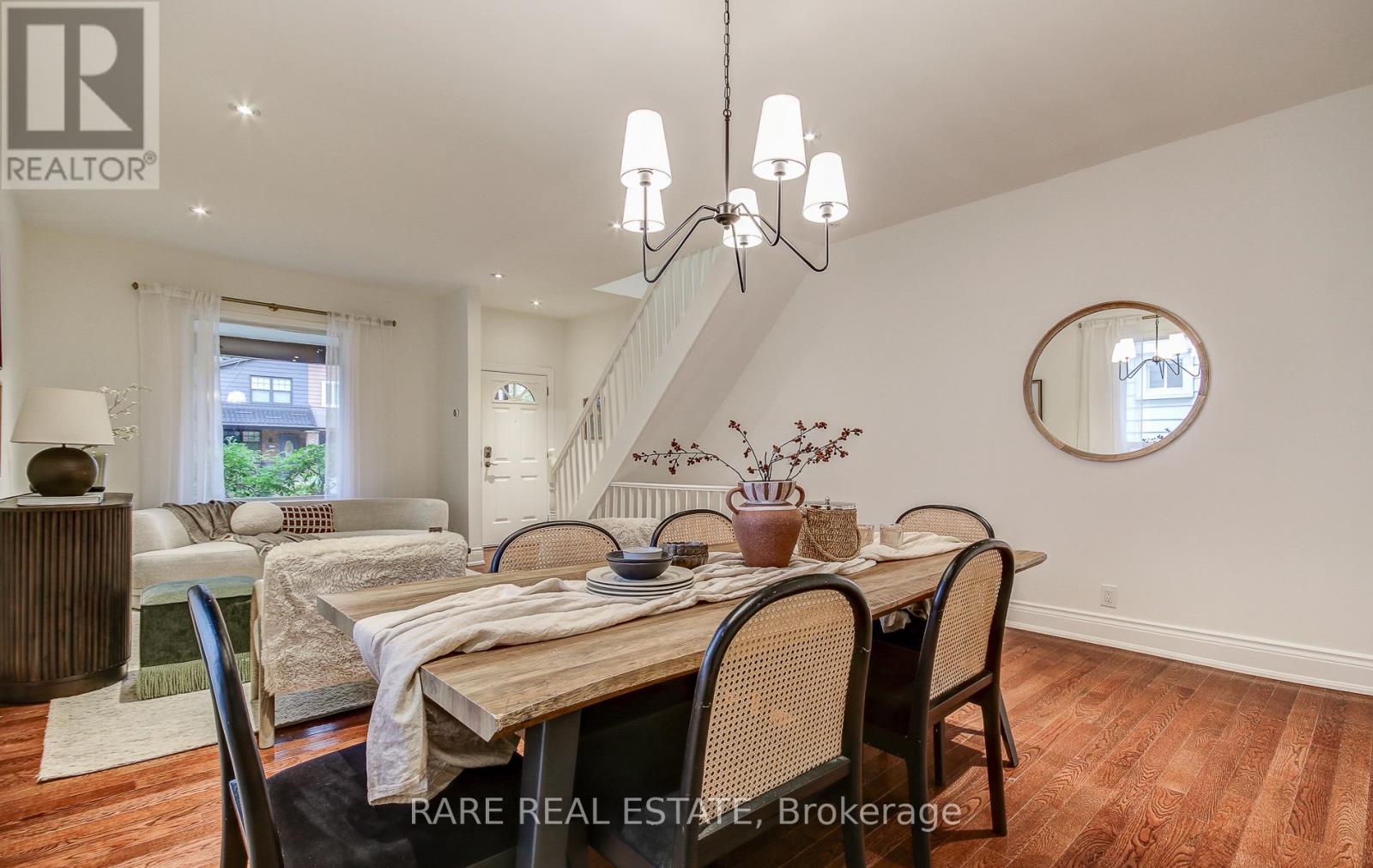 965 Logan Avenue, Toronto, Ontario  M4K 3E6 - Photo 6 - E12484770