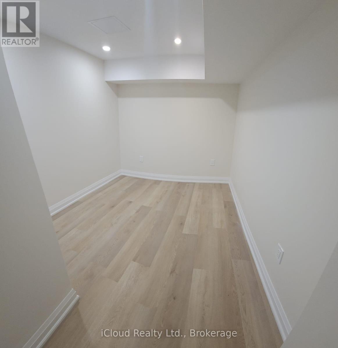 1142 Skyridge Blvd Boulevard, Pickering, Ontario  L1X 0M4 - Photo 14 - E12484781