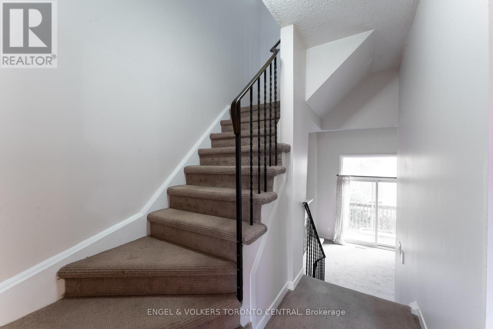 51 - 15 Guildwood Parkway, Toronto, Ontario  M1E 4Y8 - Photo 17 - E12484782