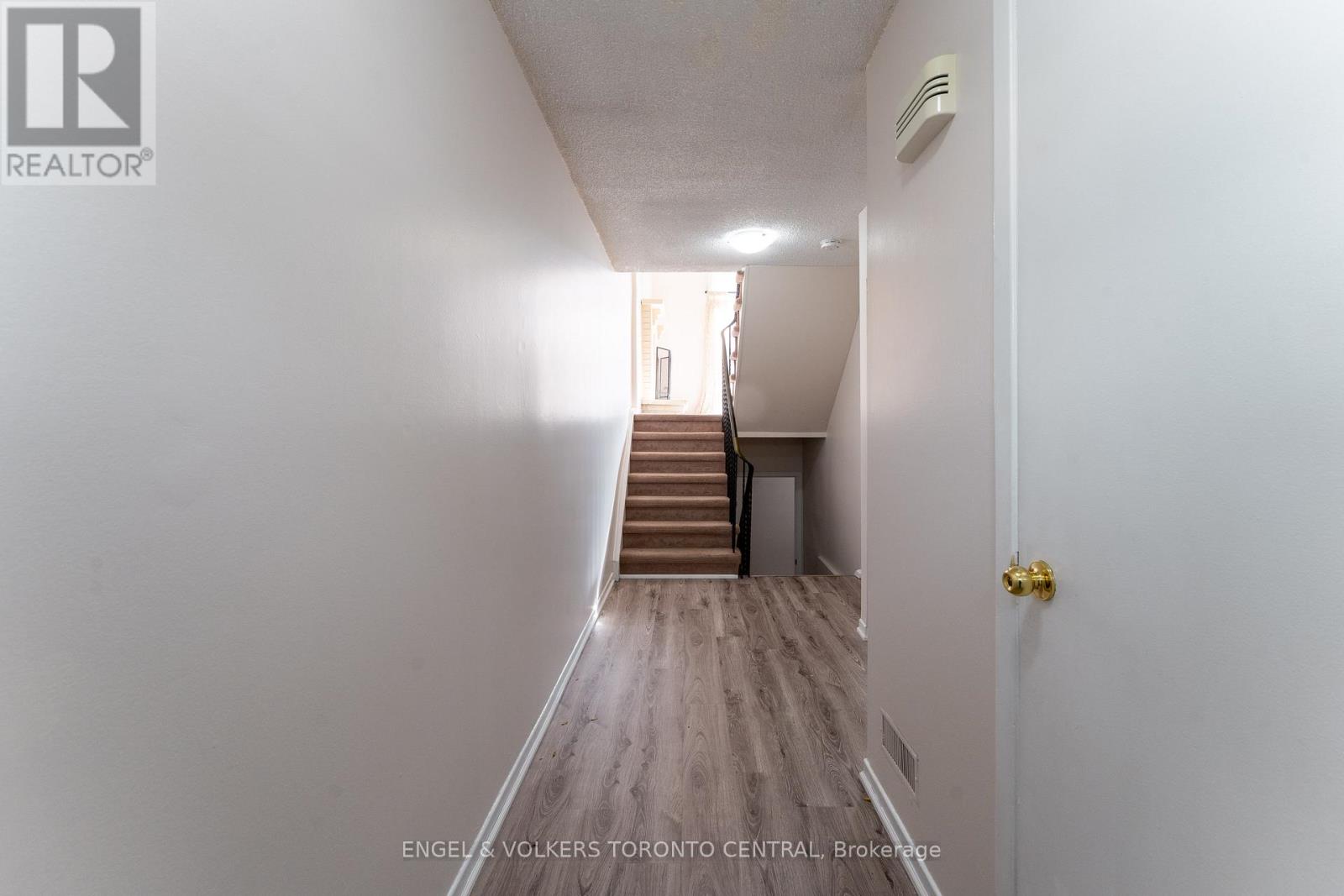 51 - 15 Guildwood Parkway, Toronto, Ontario  M1E 4Y8 - Photo 5 - E12484782