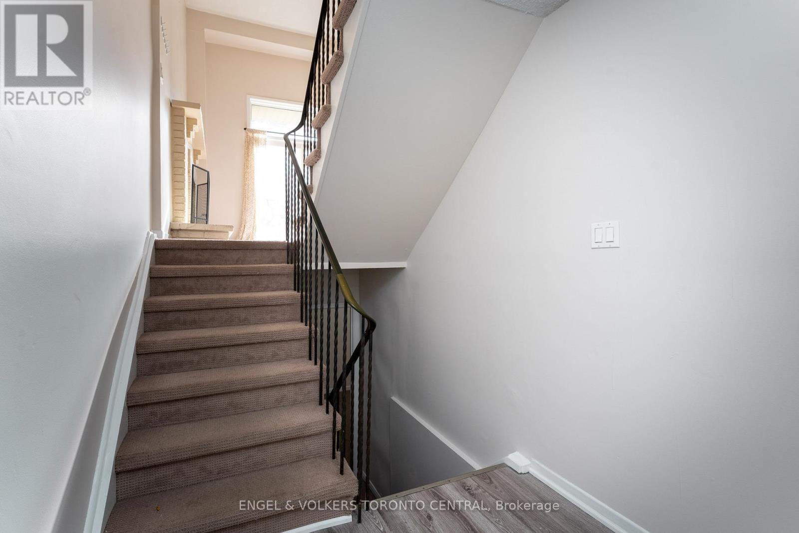 51 - 15 Guildwood Parkway, Toronto, Ontario  M1E 4Y8 - Photo 8 - E12484782