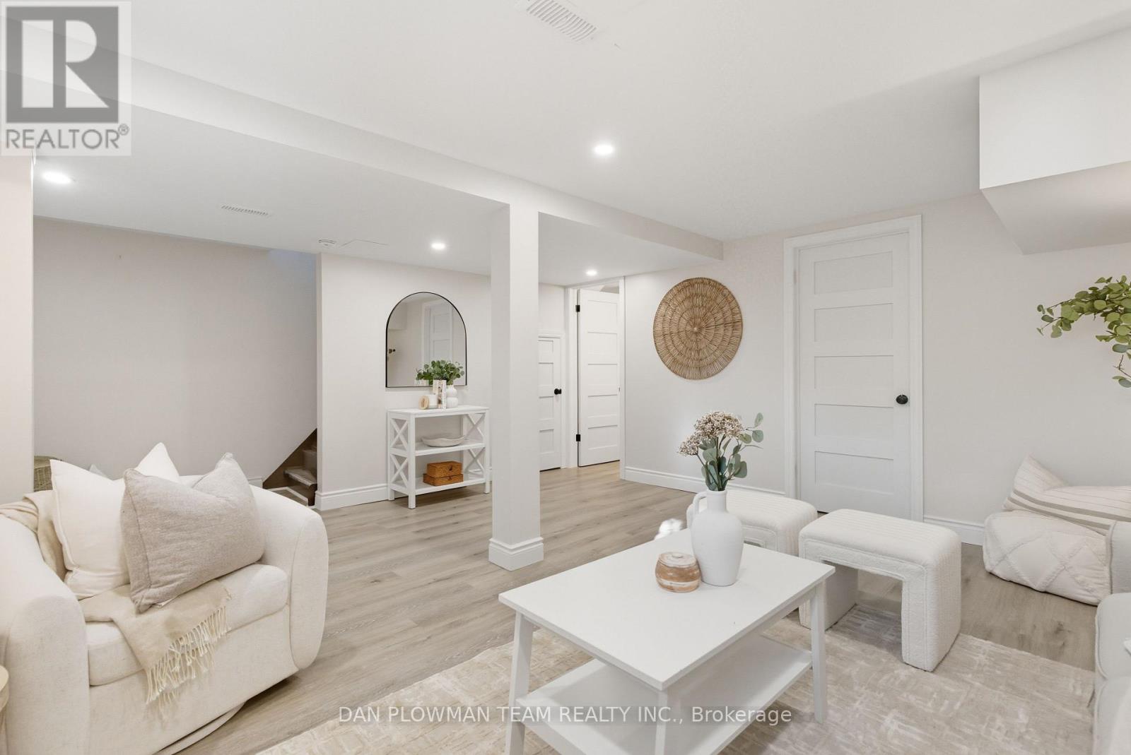 22 Athenia Court, Toronto, Ontario  M1E 2C1 - Photo 32 - E12484783