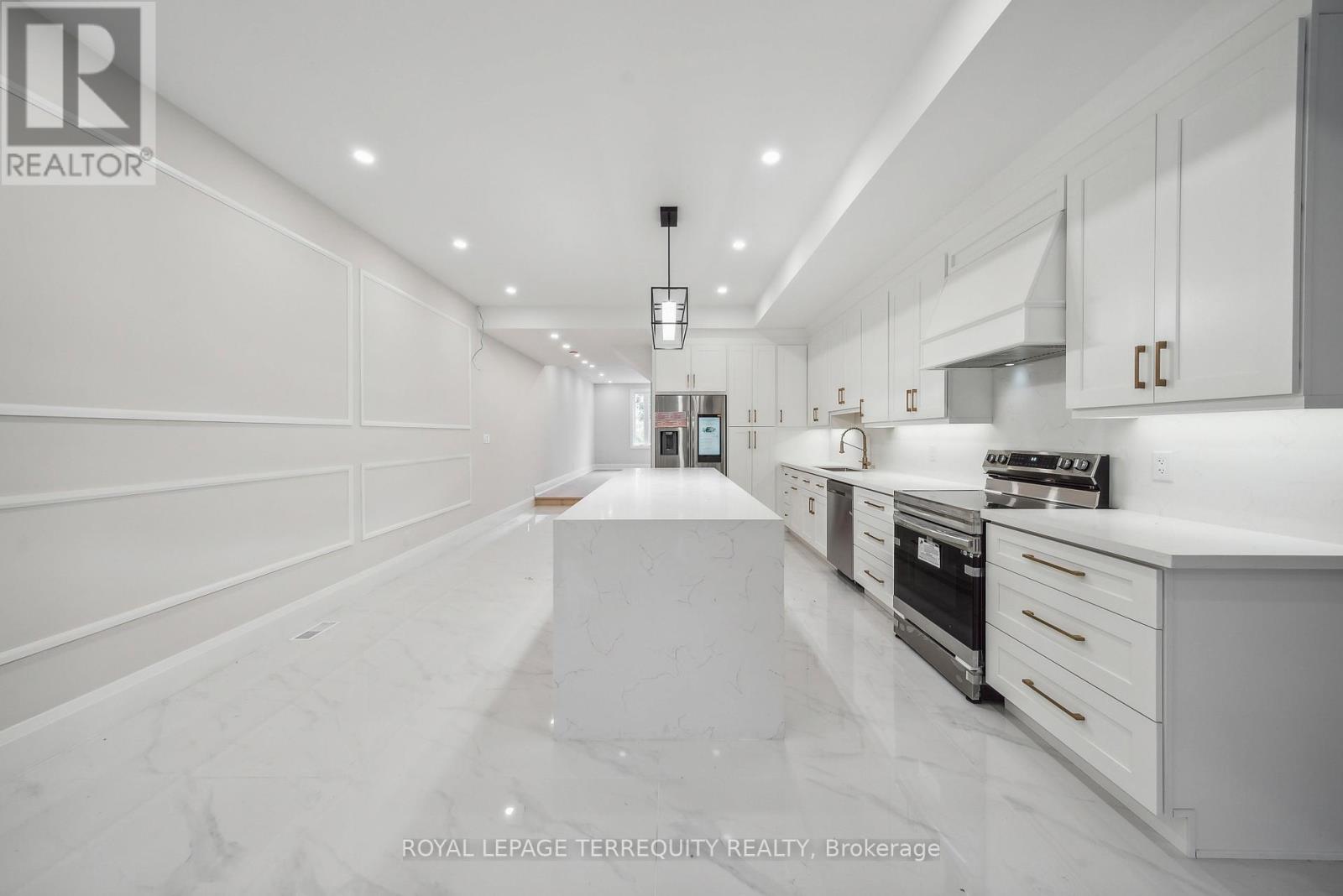 Main Floor - 10 Mack Avenue, Toronto, Ontario  M1L 1L9 - Photo 14 - E12484792