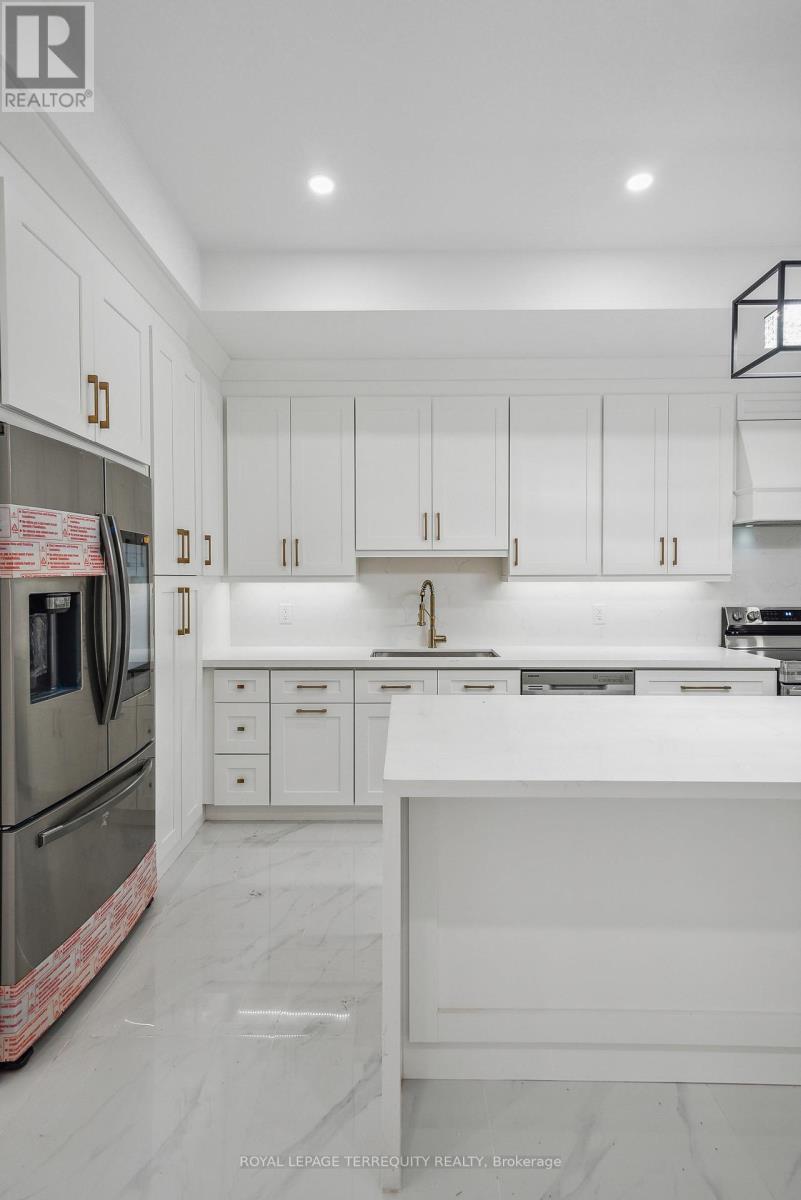 Main Floor - 10 Mack Avenue, Toronto, Ontario  M1L 1L9 - Photo 16 - E12484792