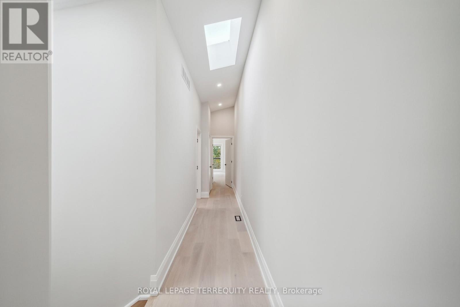 Main Floor - 10 Mack Avenue, Toronto, Ontario  M1L 1L9 - Photo 22 - E12484792