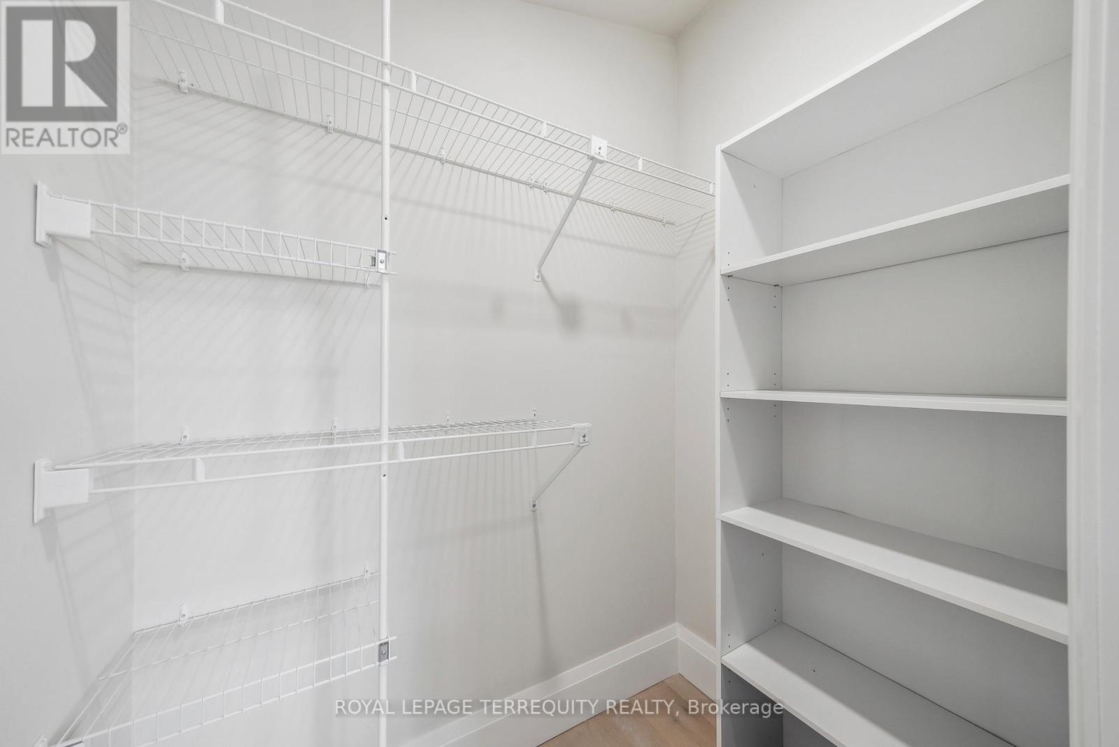 Main Floor - 10 Mack Avenue, Toronto, Ontario  M1L 1L9 - Photo 25 - E12484792