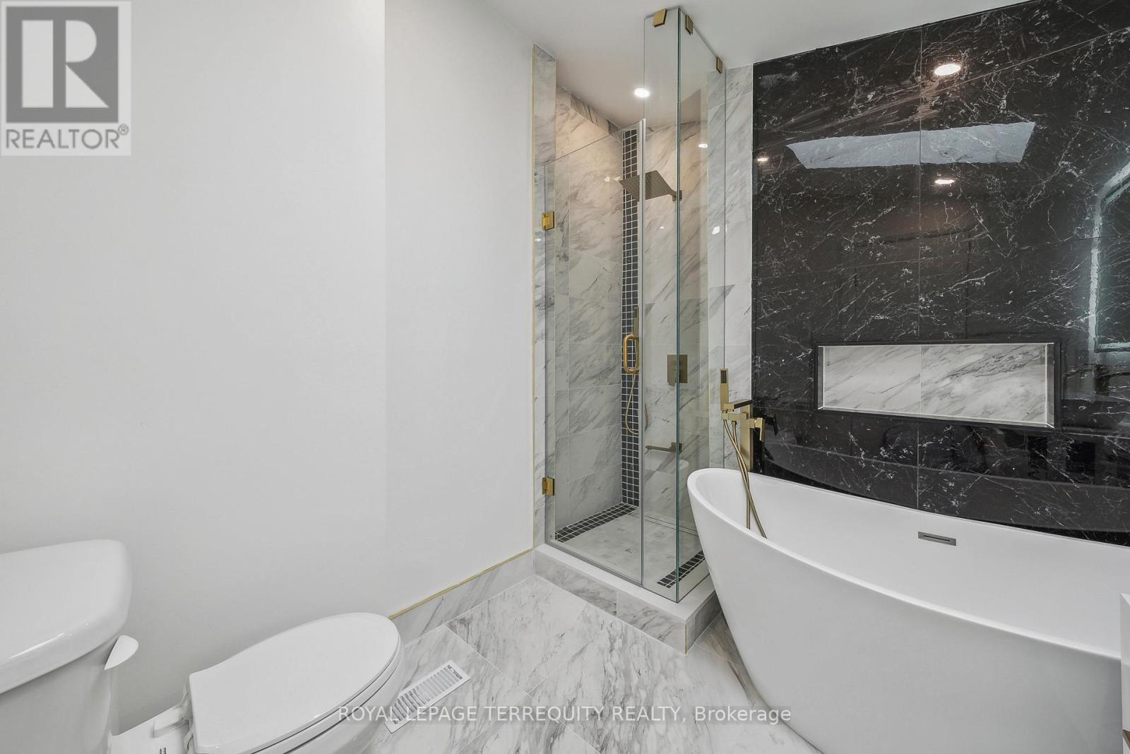 Main Floor - 10 Mack Avenue, Toronto, Ontario  M1L 1L9 - Photo 33 - E12484792