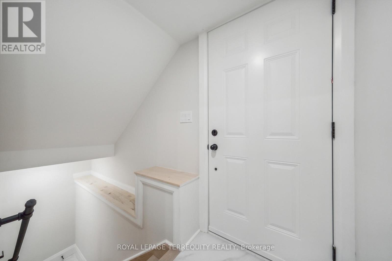 Main Floor - 10 Mack Avenue, Toronto, Ontario  M1L 1L9 - Photo 40 - E12484792