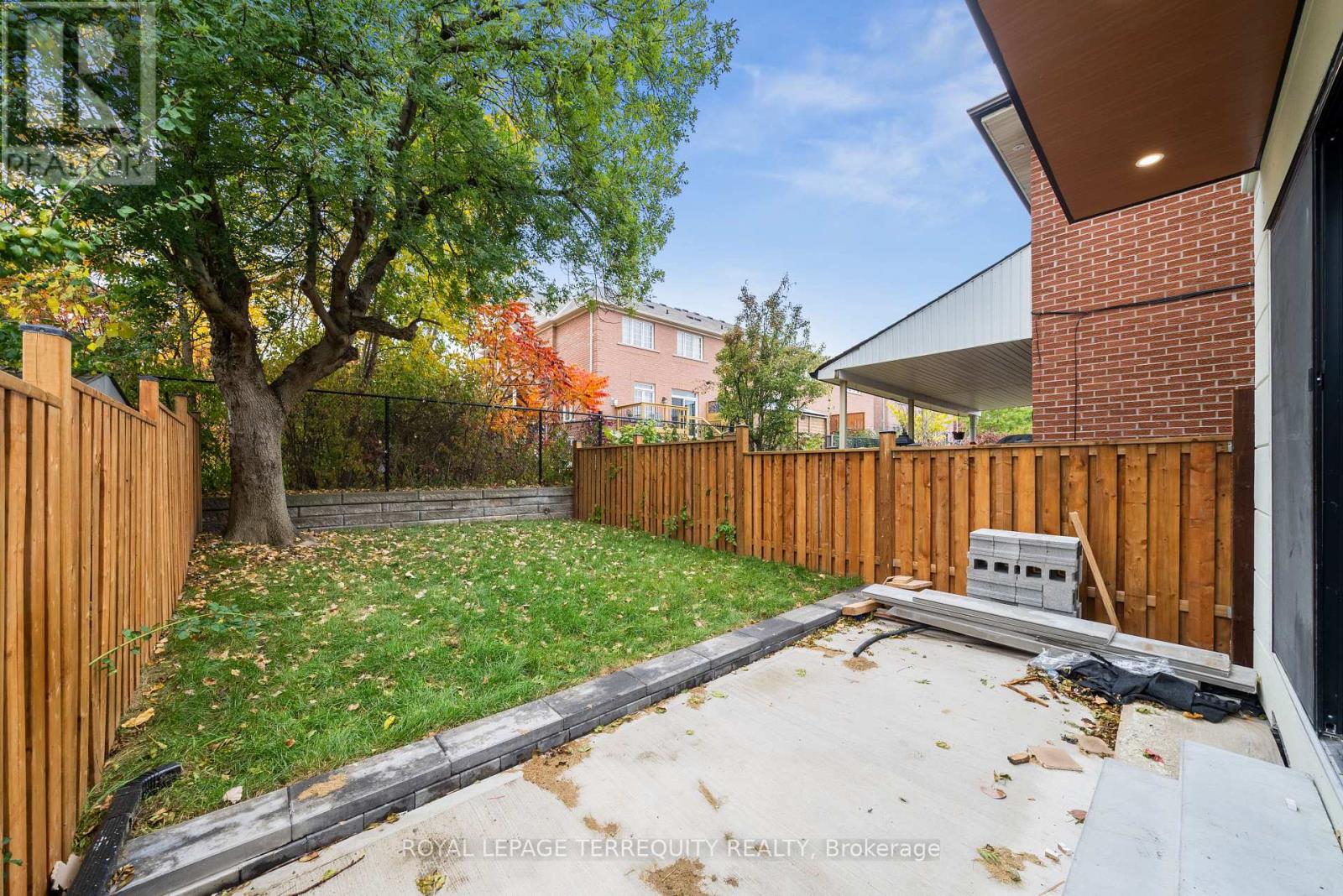 Main Floor - 10 Mack Avenue, Toronto, Ontario  M1L 1L9 - Photo 47 - E12484792