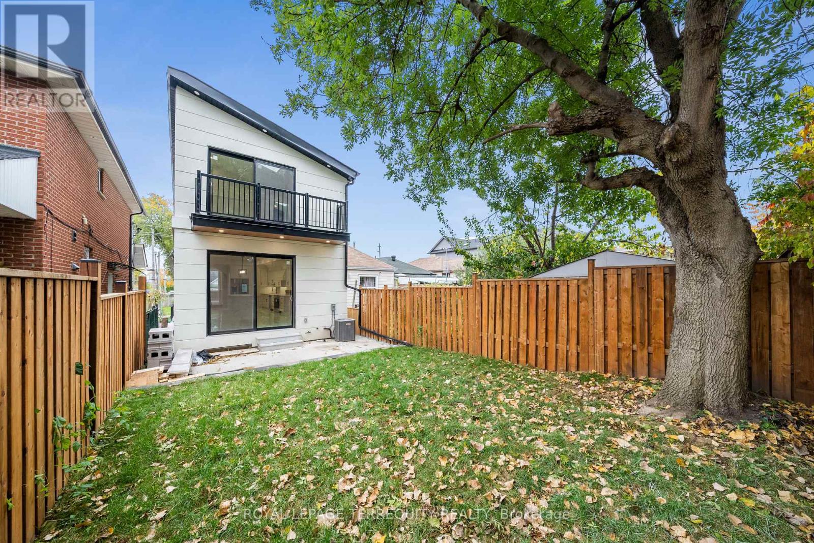 Main Floor - 10 Mack Avenue, Toronto, Ontario  M1L 1L9 - Photo 48 - E12484792