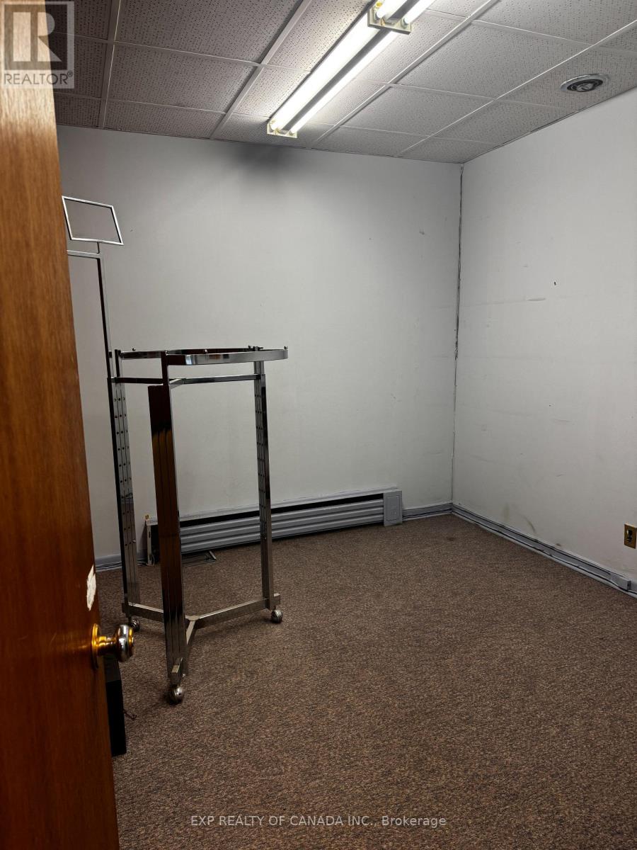 259-263 Third Avenue, Timmins, Ontario  P4N 1E2 - Photo 11 - T12484807