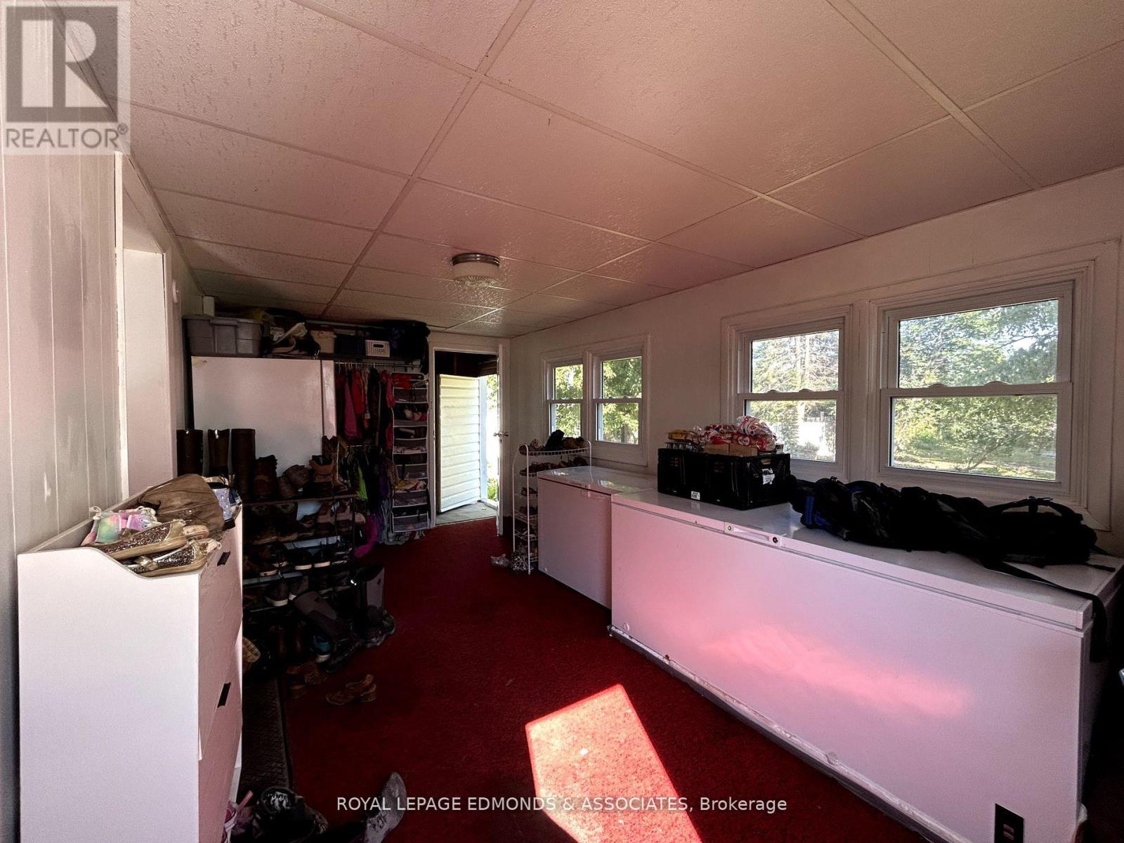 13 Jason Street, Whitewater Region, Ontario K0J 1J0 - Photo 21 - X12484797