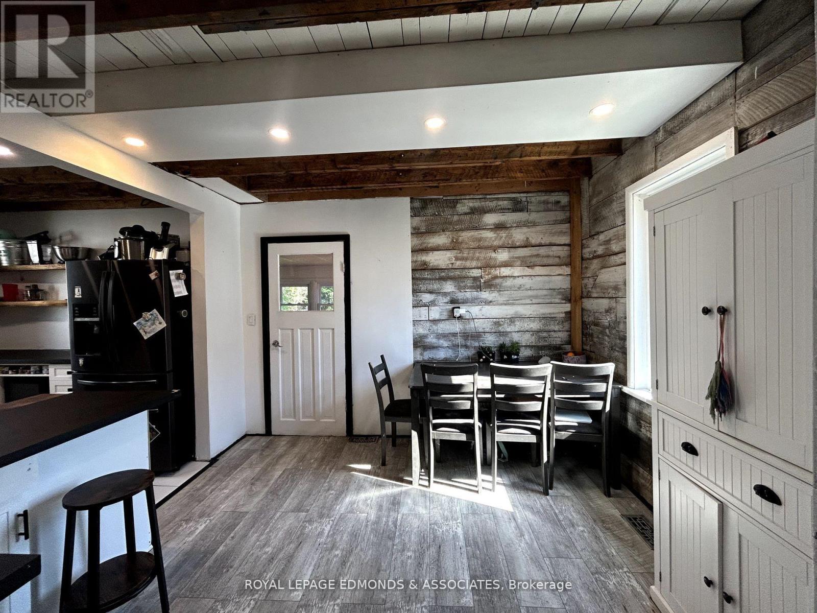 13 Jason Street, Whitewater Region, Ontario K0J 1J0 - Photo 6 - X12484797