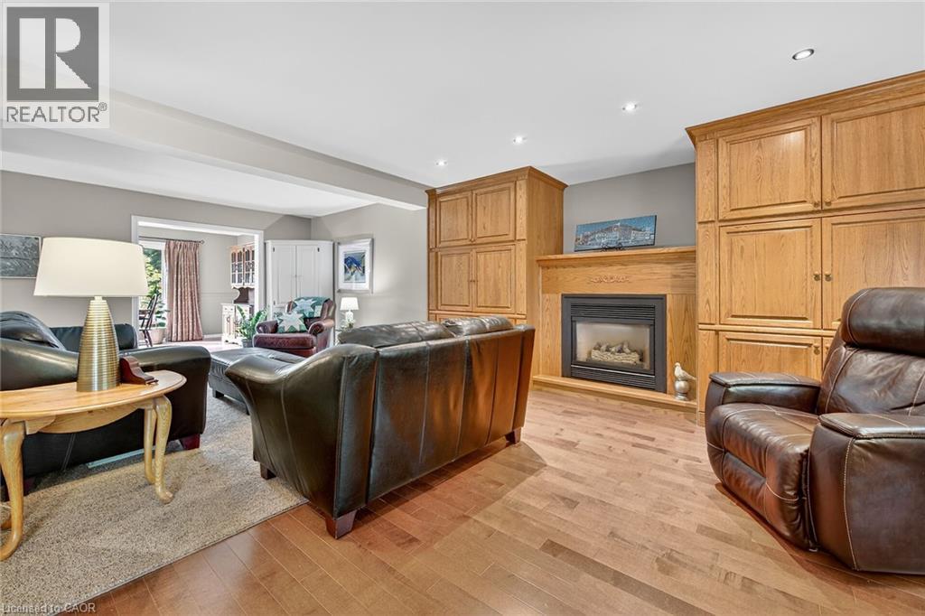 129 Gordon Drummond Avenue, Stoney Creek, Ontario  L8J 1G1 - Photo 11 - 40782635