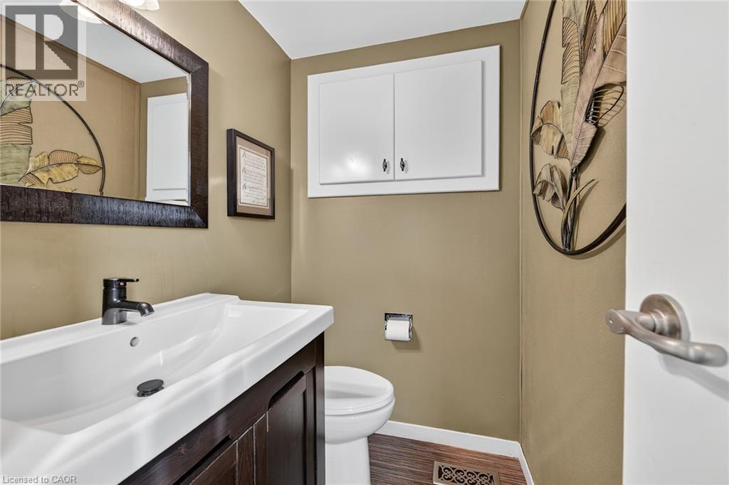 129 Gordon Drummond Avenue, Stoney Creek, Ontario  L8J 1G1 - Photo 21 - 40782635