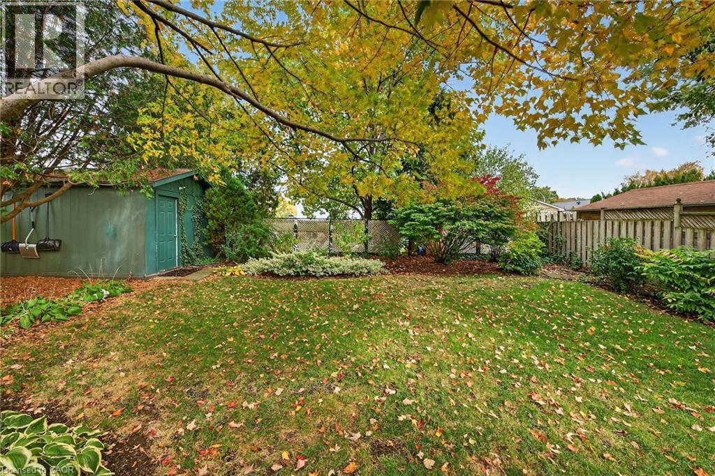 129 Gordon Drummond Avenue, Stoney Creek, Ontario  L8J 1G1 - Photo 35 - 40782635