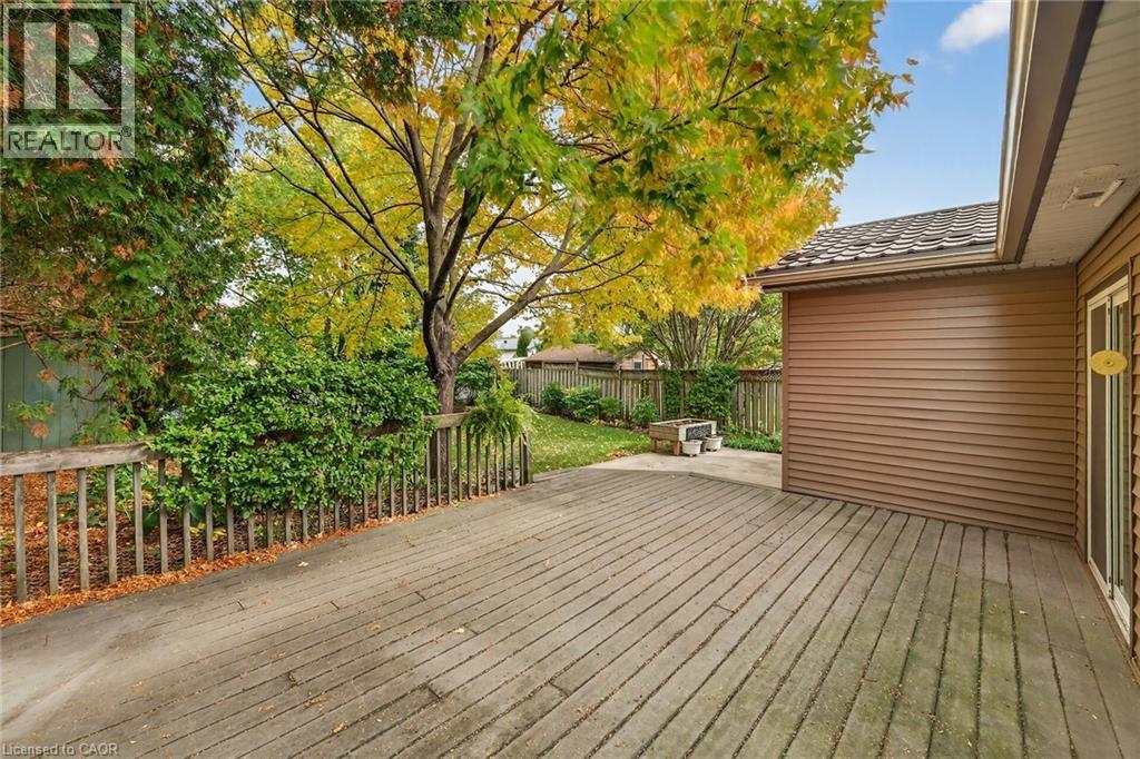 129 Gordon Drummond Avenue, Stoney Creek, Ontario  L8J 1G1 - Photo 39 - 40782635