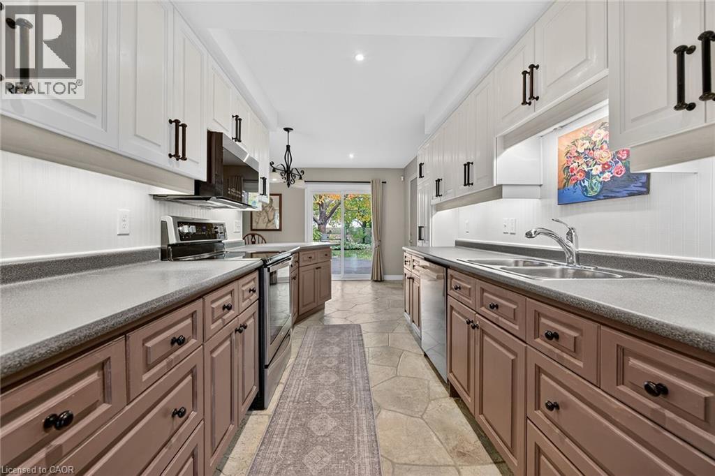 129 Gordon Drummond Avenue, Stoney Creek, Ontario  L8J 1G1 - Photo 9 - 40782635