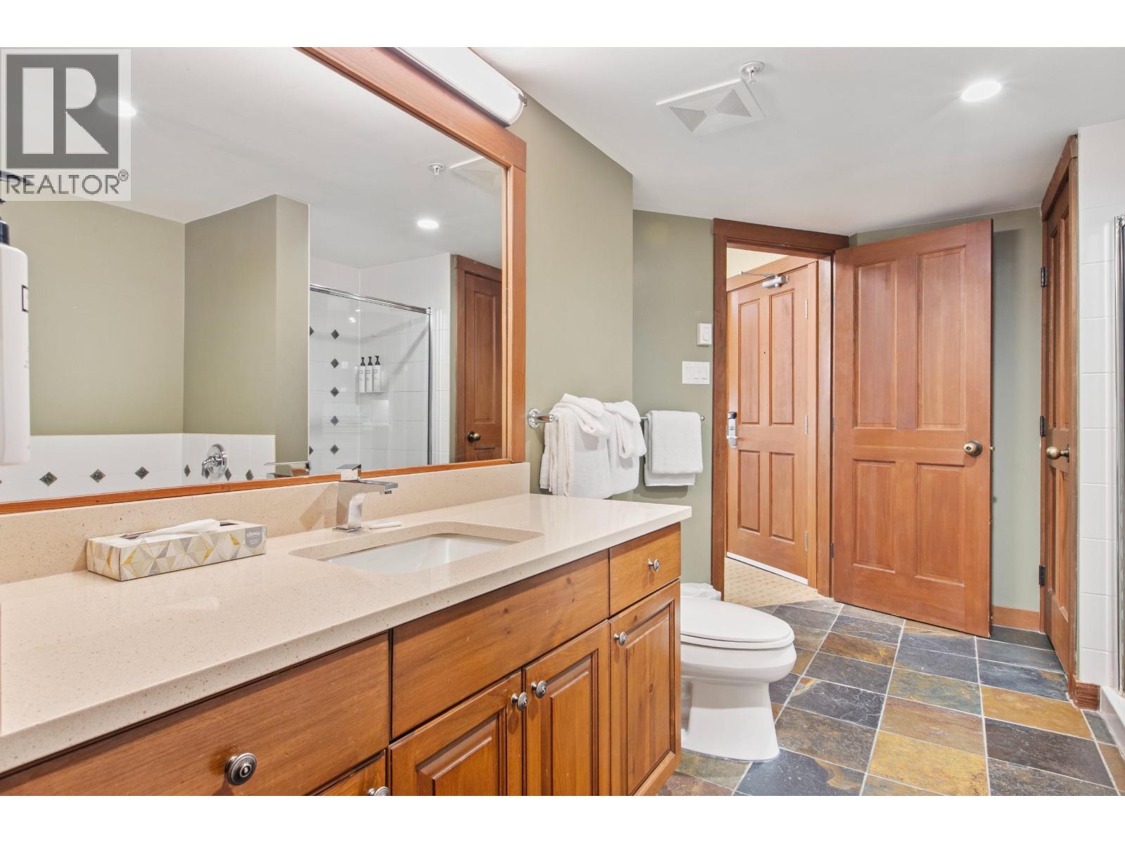 405 G4 4653 Blackcomb Way, Whistler, British Columbia  V8E 0Y9 - Photo 12 - R3062317