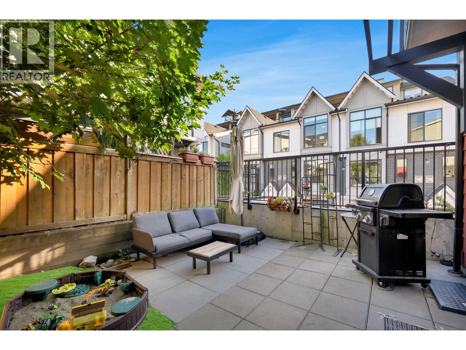 38344 Summits View Drive, Squamish, British Columbia  V8B 0N4 - Photo 8 - R3062318