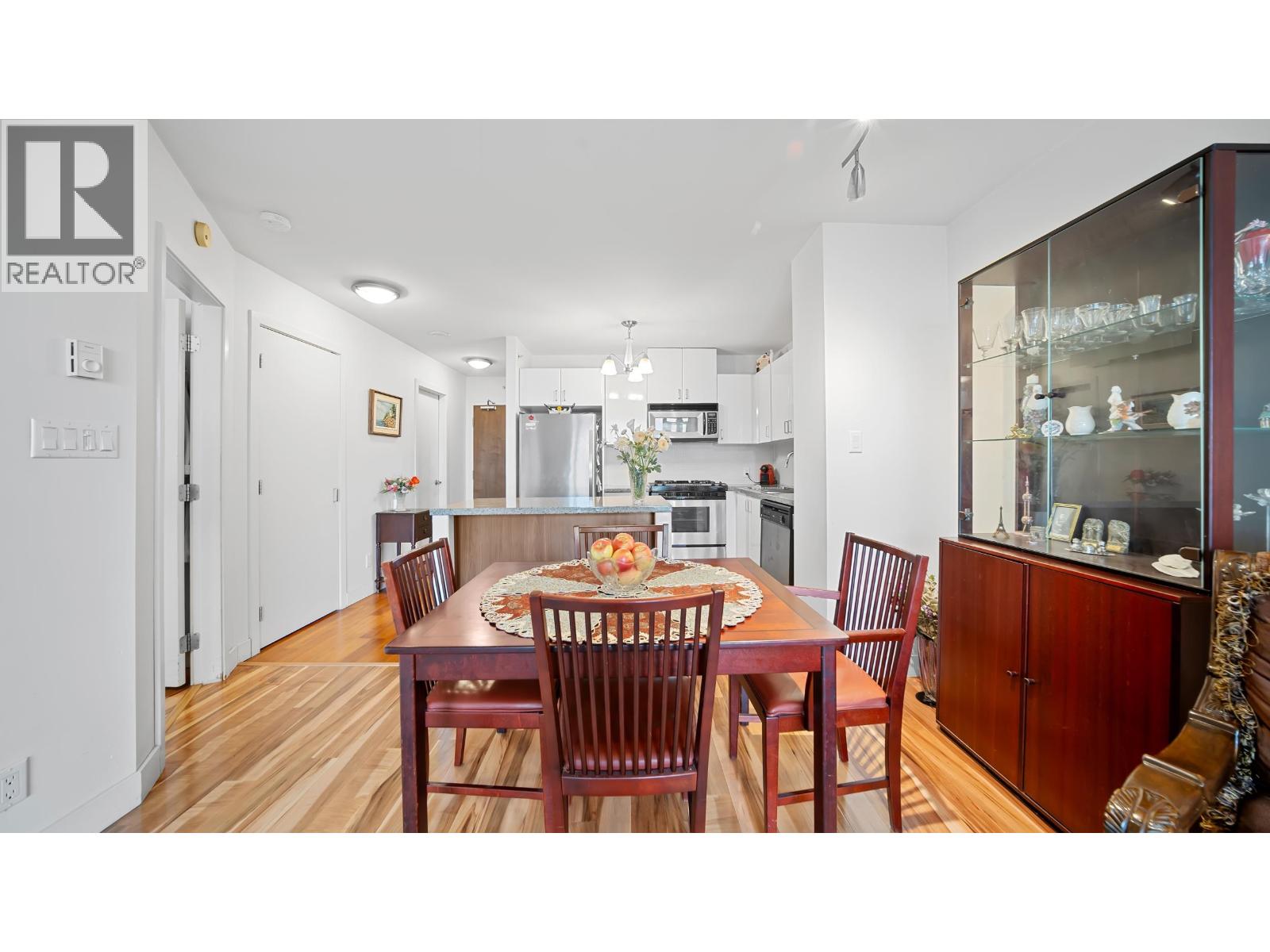 810 175 W 1st Street, North Vancouver, British Columbia  V7M 3N9 - Photo 9 - R3062342