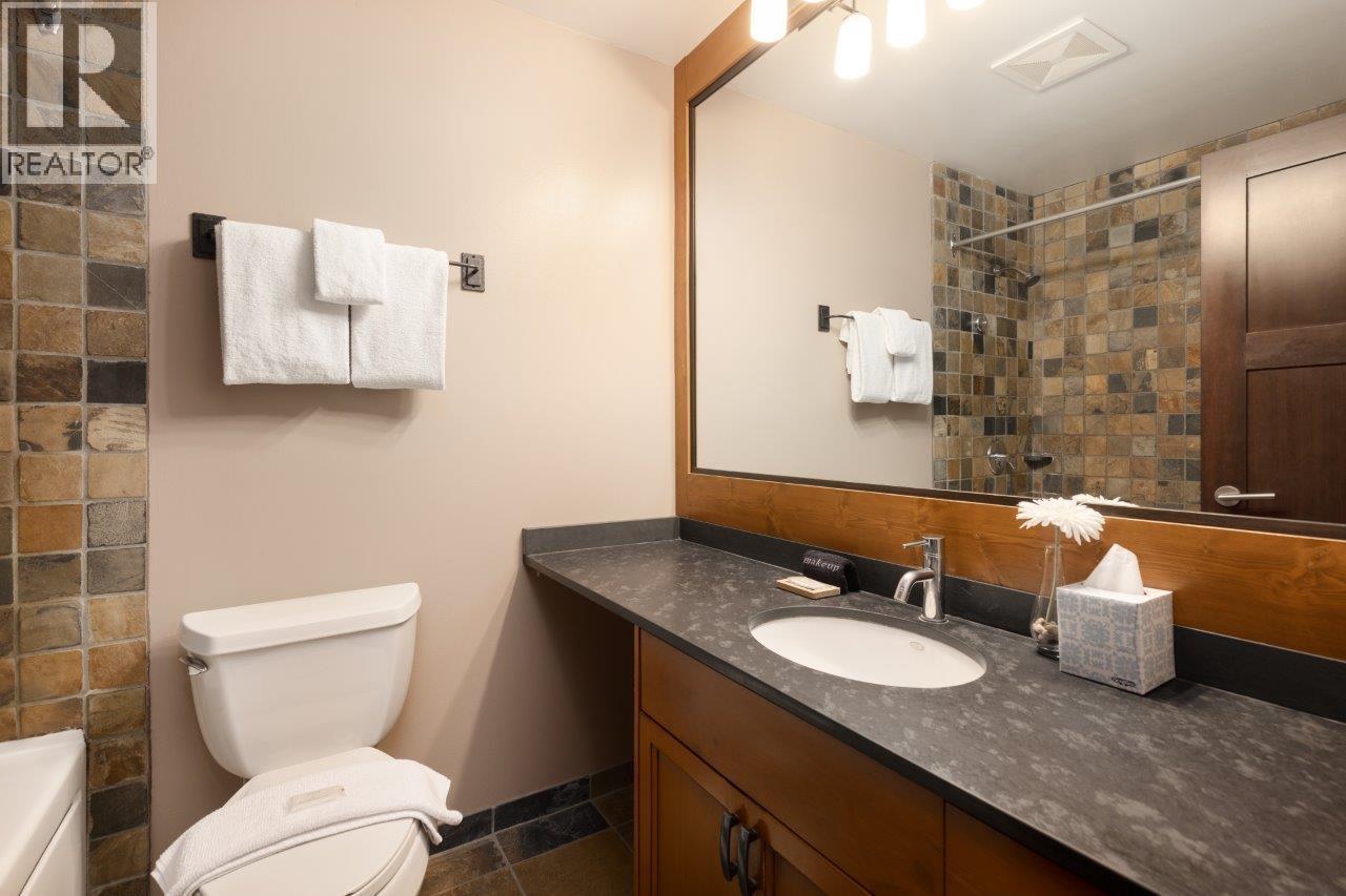 321 4573 Chateau Boulevard, Whistler, British Columbia  V0N 1B4 - Photo 26 - R3062344