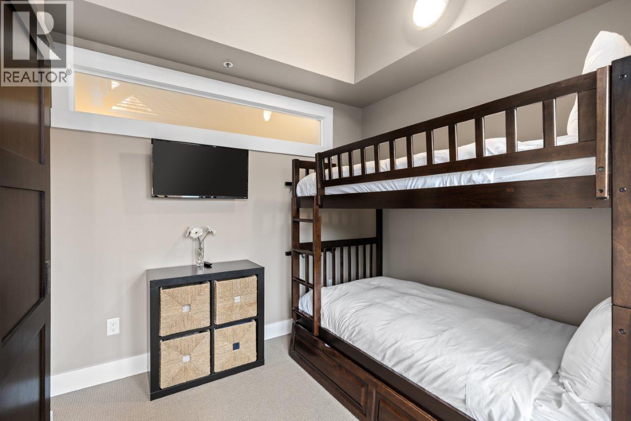 321 4573 Chateau Boulevard, Whistler, British Columbia  V0N 1B4 - Photo 31 - R3062344