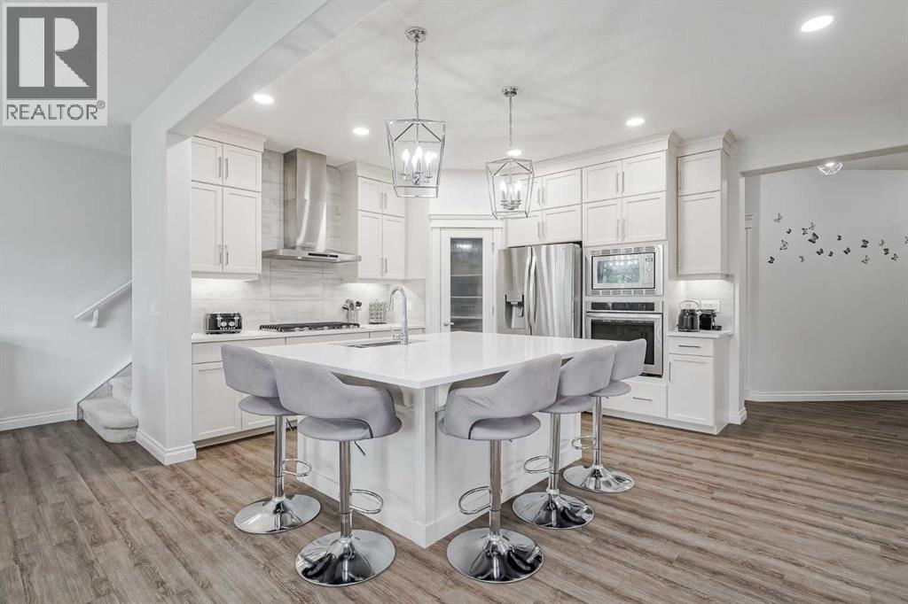 310 Mahogany Manor Se, Calgary, Alberta  T3M 1X4 - Photo 5 - A2255564