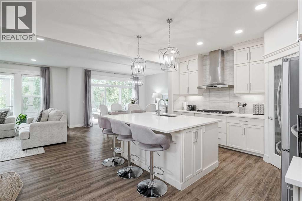 310 Mahogany Manor Se, Calgary, Alberta  T3M 1X4 - Photo 2 - A2255564