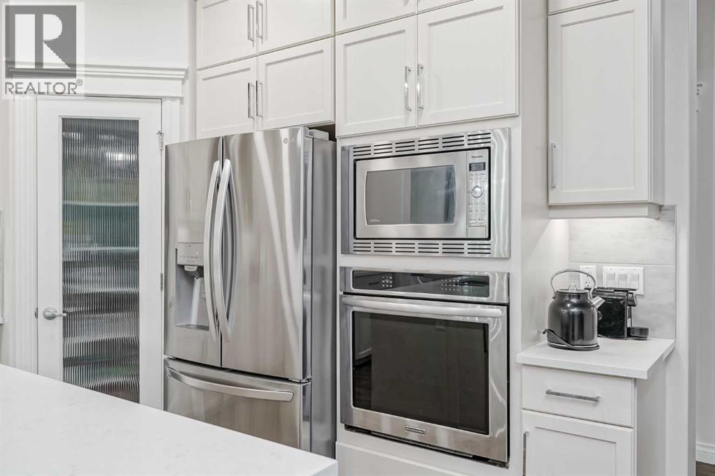 310 Mahogany Manor Se, Calgary, Alberta  T3M 1X4 - Photo 3 - A2255564