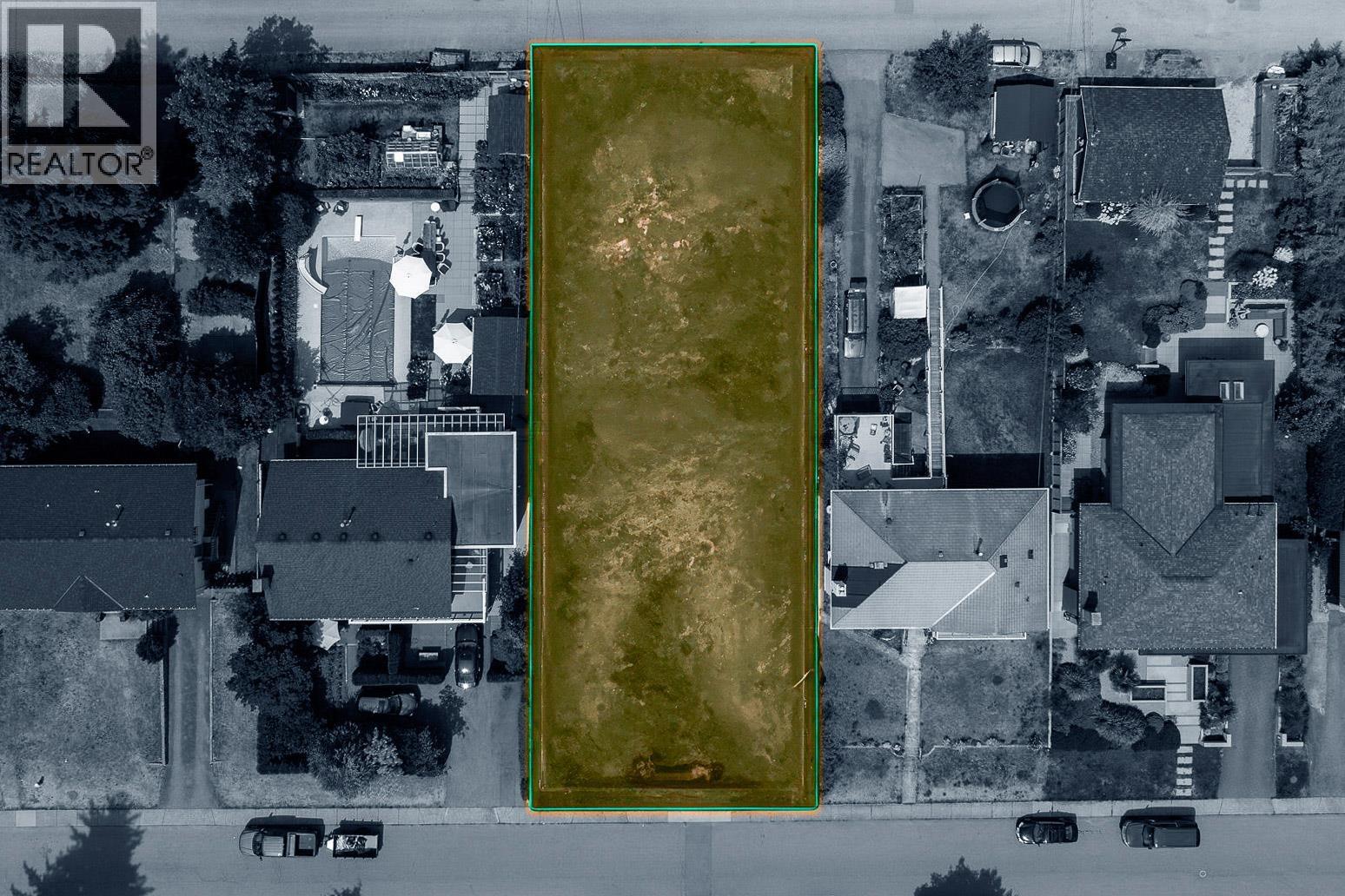 864 E 14th Street, North Vancouver, British Columbia  V7L 2P6 - Photo 1 - R3062299