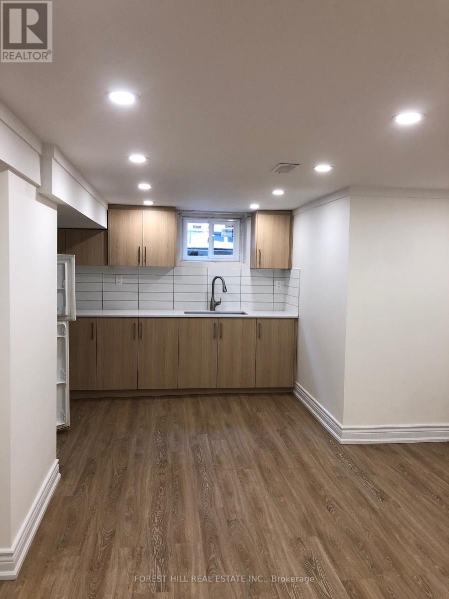 Bsmt - 39 Woodward Avenue, Markham, Ontario  L3T 1E6 - Photo 2 - N12484786