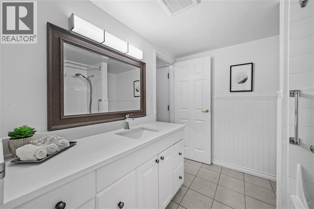 214 1955 Woodway Place, Burnaby, British Columbia  V5B 4S5 - Photo 16 - R3062335