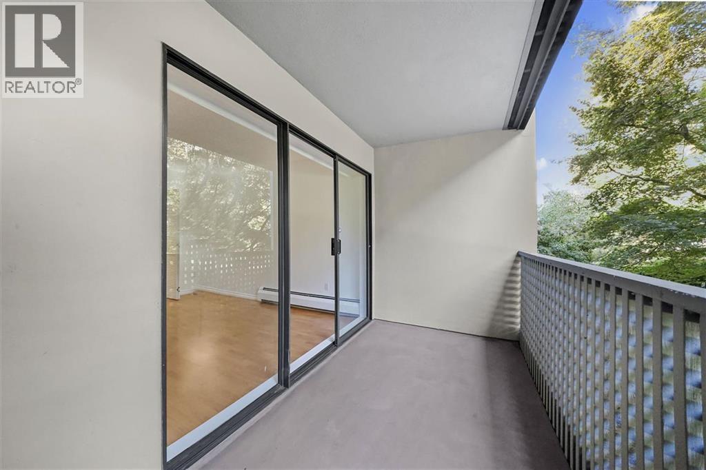 214 1955 Woodway Place, Burnaby, British Columbia  V5B 4S5 - Photo 27 - R3062335